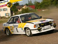 PelzO Opel Ascona 400-aktuell